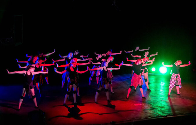 Бизнес на полмиллиона: как развивается танцевальная школа в Пскове